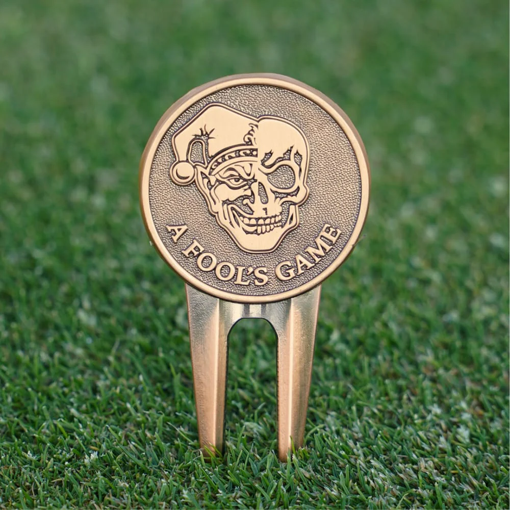Skins Golf A Fool's Game Pitch Mark Repairer - Image 2