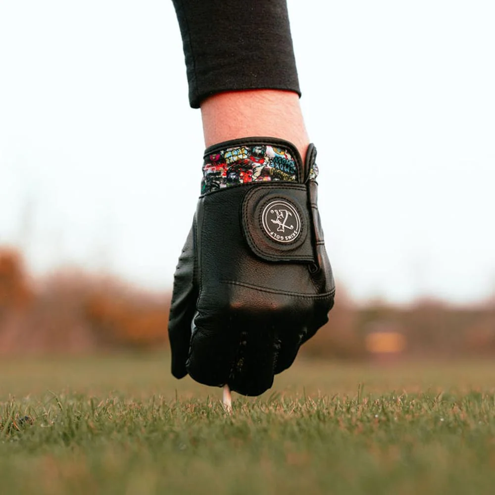 Skins Golf Smoke Show Glove  - Black - Image 3